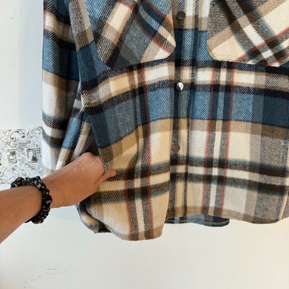 Zara Blue and Brown Plaid Fleece Roll Tab Sleeve Shacket Shirt Jacket M - Picture 7 of 9